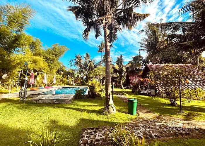 Apit Lawang & Resto Batununggul