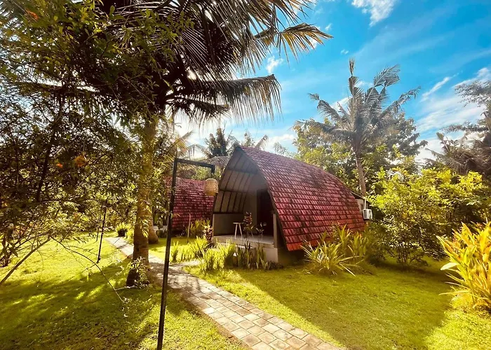 Apit Lawang & Resto