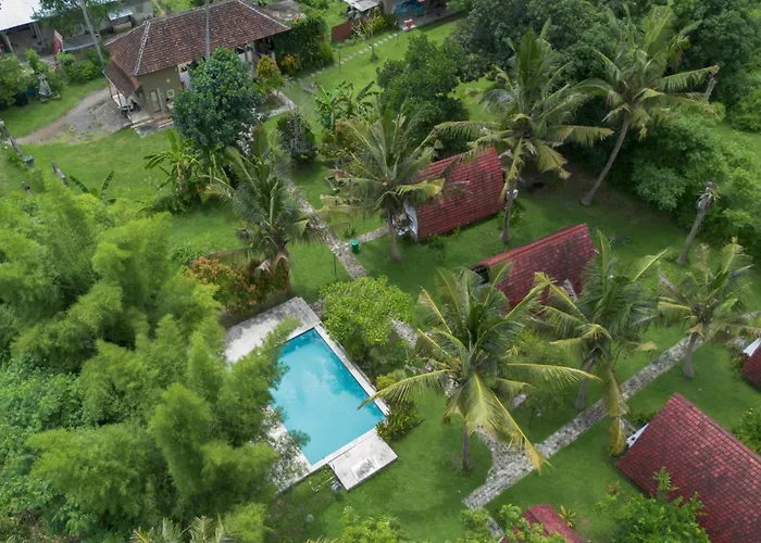 Apit Lawang & Resto 2*